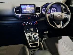 Hyundai Venue 1.0T Fluid auto - Image 10
