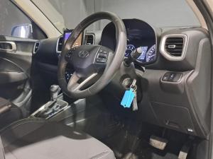 Hyundai Venue 1.0T Fluid auto - Image 13