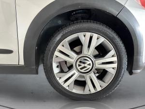 Volkswagen up! cross up! 5-door 1.0 - Image 14