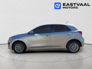 Kia Rio hatch 1.2 LS - Image 4
