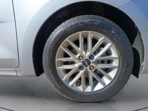Kia Rio hatch 1.2 LS - Image 8