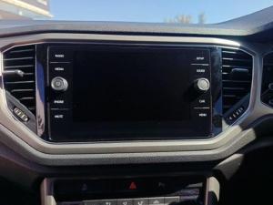 Volkswagen T-Roc 1.4TSI 110kW Design - Image 15