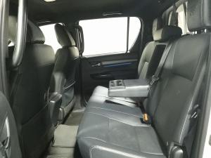 Toyota Hilux 2.8GD-6 double cab 4x4 Legend 55 - Image 17