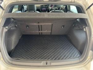 Volkswagen Golf GTI - Image 15
