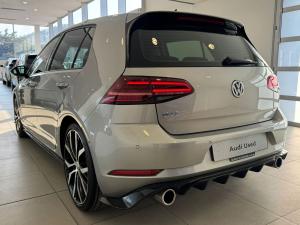 Volkswagen Golf GTI - Image 6