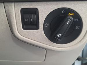 Volkswagen Polo sedan 1.6 Life - Image 22