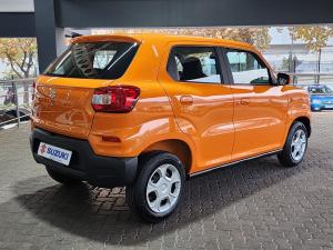 Suzuki S-Presso 1.0 GL+ auto - Image 10