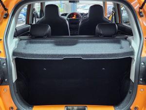Suzuki S-Presso 1.0 GL+ auto - Image 18