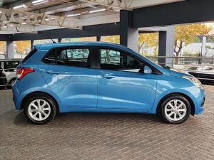 Hyundai Grand i10 1.25 Fluid auto - Image 8