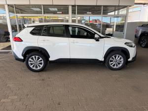 Toyota Corolla Cross 1.8 Xi - Image 3
