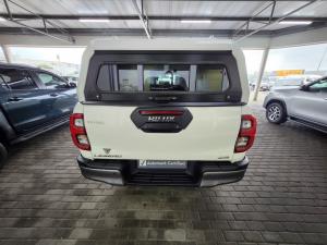 Toyota Hilux 2.8GD-6 double cab 4x4 Legend auto - Image 5