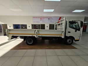 Hino Hino 300 714 SWBChassis Cab - Image 3