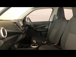 Toyota Vitz 1.0 XR auto - Image 7