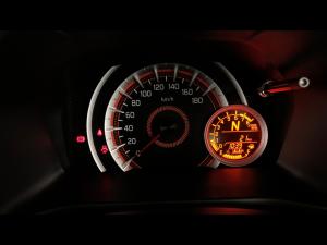 Toyota Vitz 1.0 XR auto - Image 9
