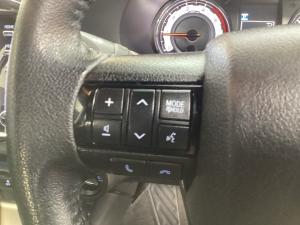 Toyota Hilux 2.8GD-6 double cab 4x4 Legend 50 auto - Image 9