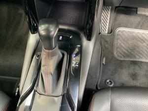 Toyota Corolla Cross 1.8 GR-Sport - Image 12