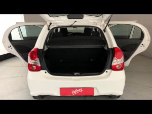 Toyota Etios hatch 1.5 Sprint - Image 13