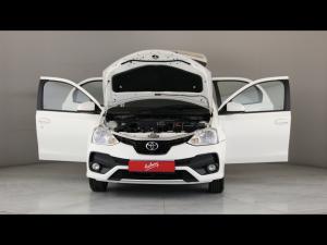 Toyota Etios hatch 1.5 Sprint - Image 28