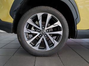 Toyota Corolla Cross 1.8 XR - Image 9