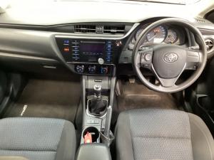 Toyota Corolla Quest 1.8 Plus manual - Image 6
