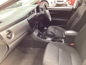 Toyota Corolla Quest 1.8 Plus manual - Image 7