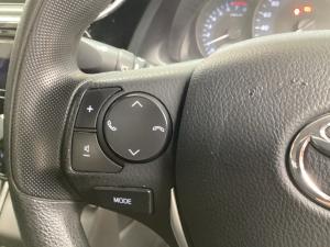 Toyota Corolla Quest 1.8 Plus manual - Image 9
