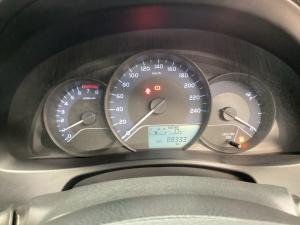 Toyota Corolla Quest 1.8 Plus manual - Image 10