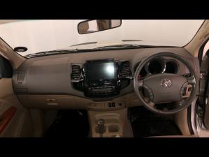 Toyota Fortuner 3.0D-4D auto - Image 6