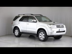 Toyota Fortuner 3.0D-4D auto - Image 1