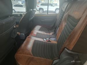 Toyota Landcruiser 76 2.8 GD-6 S/W automatic - Image 13