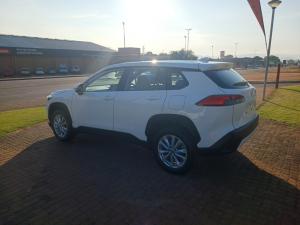 Toyota Corolla Cross 1.8 XI - Image 23