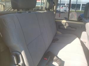 Toyota Land Cruiser 79 4.5DD/C - Image 13
