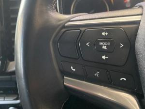 Isuzu D-MAX 3.0 Ddi V-CROSS HR 4X4 automatic D/C - Image 9