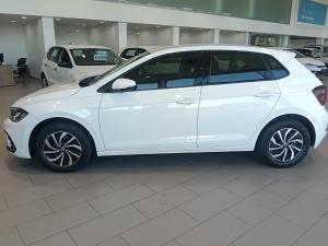 Volkswagen Polo 1.0 TSI Life DSG - Image 6