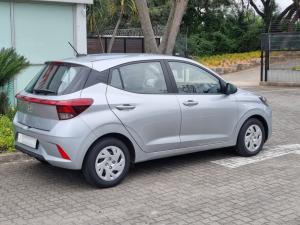 Hyundai Grand i10 1.2 MOTION/PREMIUM automatic - Image 2