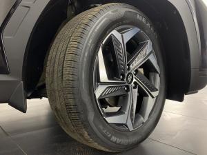 Hyundai Tucson R2.0D Elite automatic - Image 11