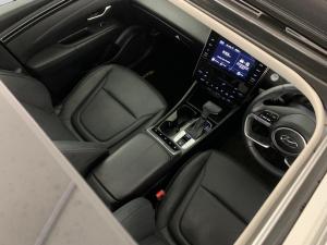 Hyundai Tucson R2.0D Elite automatic - Image 14