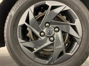 Hyundai i20 1.2 Motion - Image 12