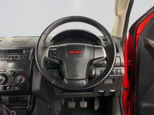 Isuzu D-MAX 250 HO X-RIDER D/C - Image 13