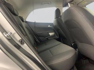 Kia Picanto 1.0 Street automatic - Image 17