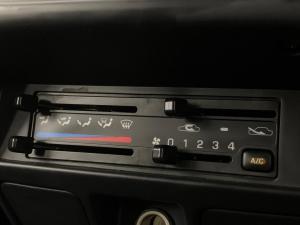 Nissan Hardbody NP300 2.5 TDi HI-RIDERD/C - Image 6