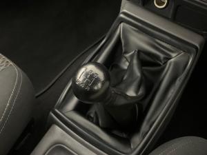 Nissan Hardbody NP300 2.5 TDi HI-RIDERD/C - Image 8
