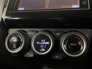 Suzuki Swift 1.2 GLX - Image 10