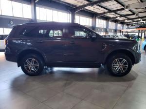 Ford Everest 2.0D BI-TURBO XLT automatic - Image 5
