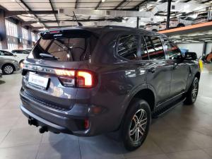 Ford Everest 2.0D BI-TURBO XLT automatic - Image 6