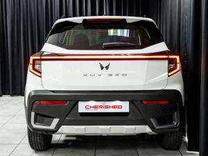 Mahindra XUV 3XO 1.2T AX5 manual - Image 4
