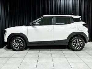 Mahindra XUV 3XO 1.2T AX5 manual - Image 6