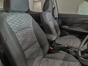 Mahindra XUV 3XO 1.2T MX2 auto - Image 7