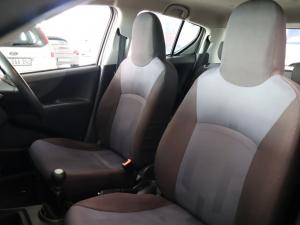 Suzuki Alto 1.0 GLX - Image 11