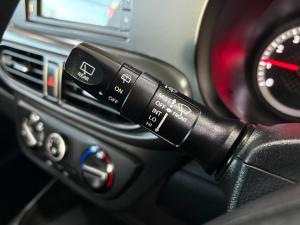 Hyundai Grand i10 1.0 Motion hatch manual - Image 10